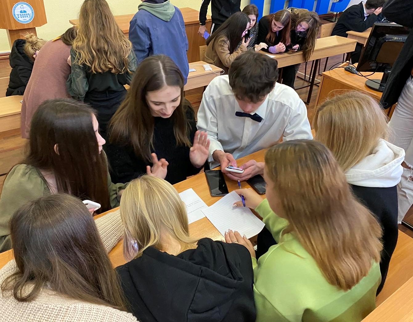 Група аналізує кейс, опираючись на положення про доброчесність